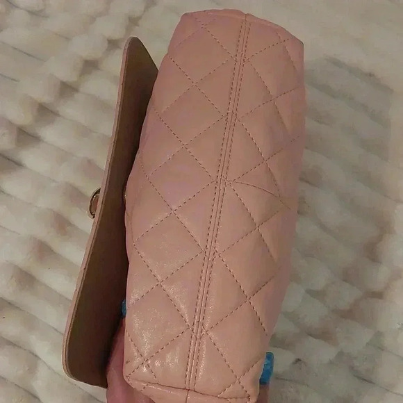 EUC DKNY PINK CROSSBODY VEGAN LEATHER HANDBAG PURSE - Picture 9 of 13